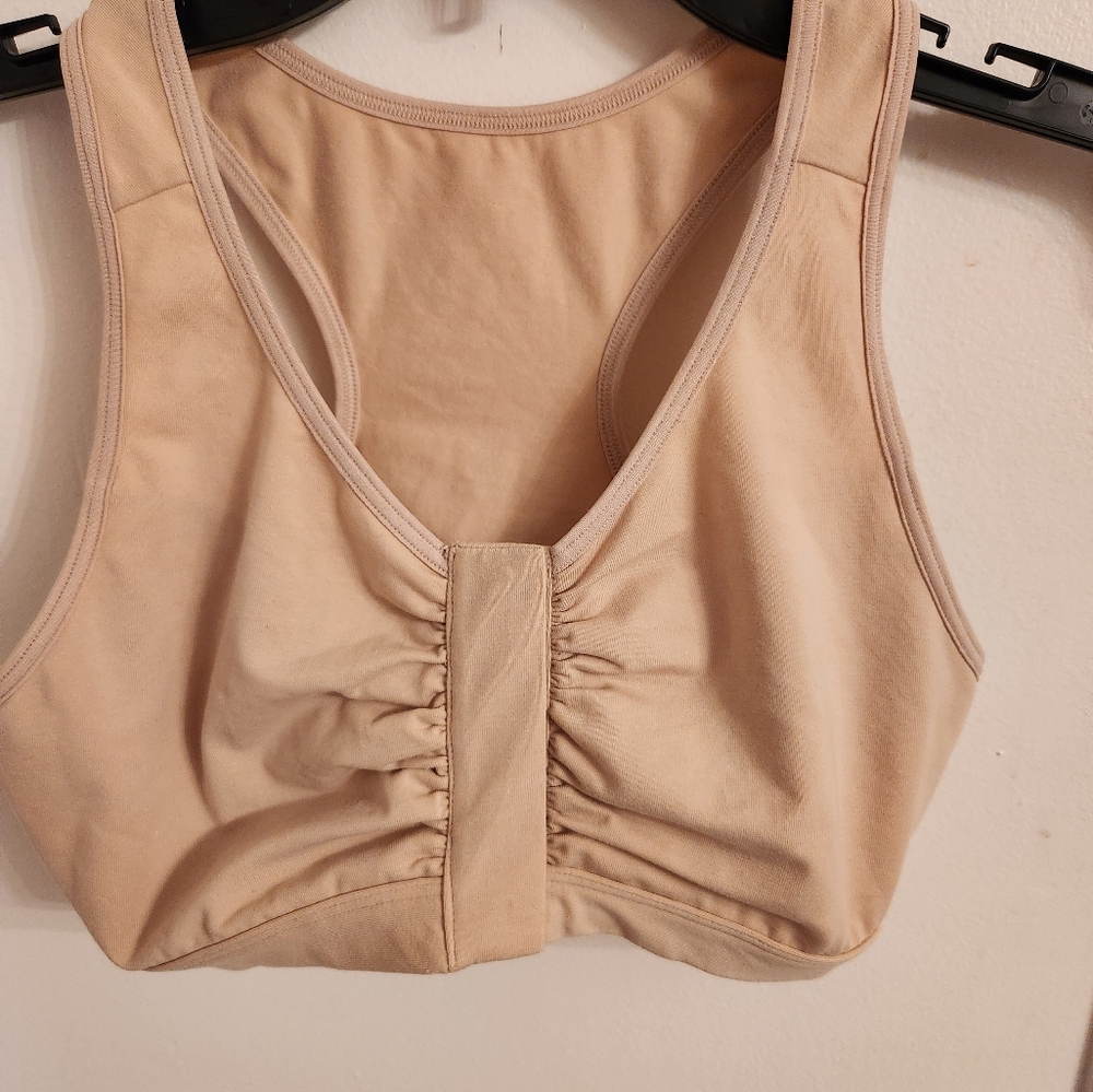 CLASSIQUE Beige Sports Bra